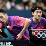 PARIS, FRANCE - JULY 29: Chun Ting Wong and Hoi Kem Doo of Team Hong Kong compete during a Mixed Doubles Semifinal match on day three of the Olympic Games Paris 2024 at South Paris Arena on July 29, 2024 in Paris, France. (Photo by Elsa/Getty Images)