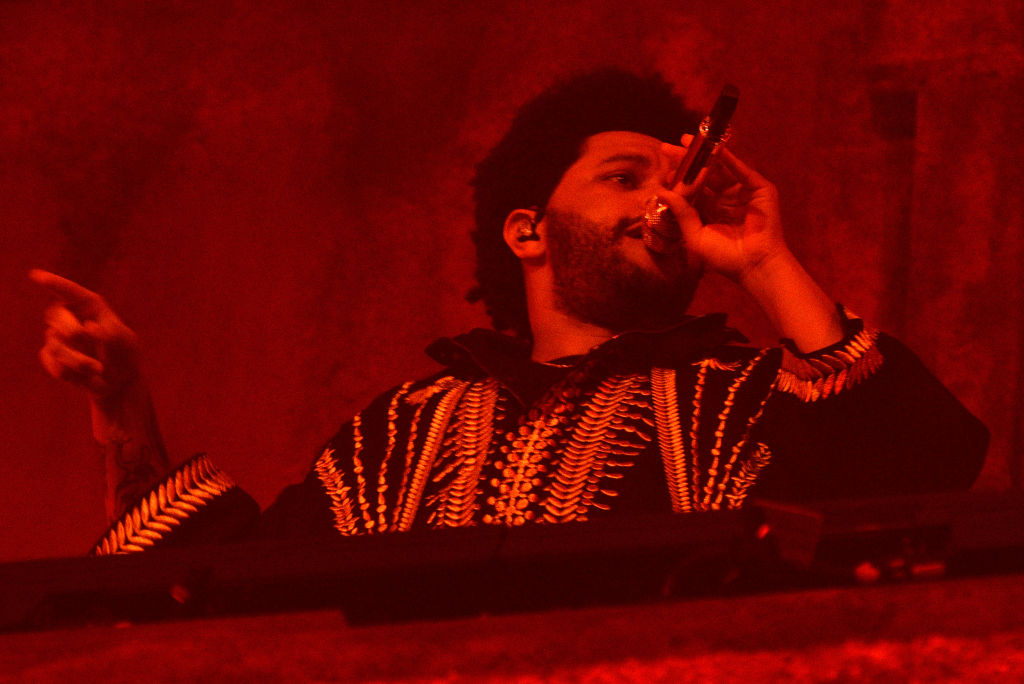 Fan sets Guinness World Record for identifying the most songs by The Weeknd in a minute...