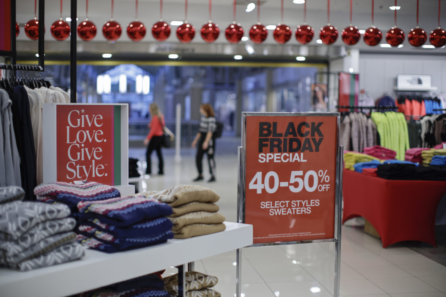 Store 101 Getting ready to chase those Black Friday deals? Here’s when your ...