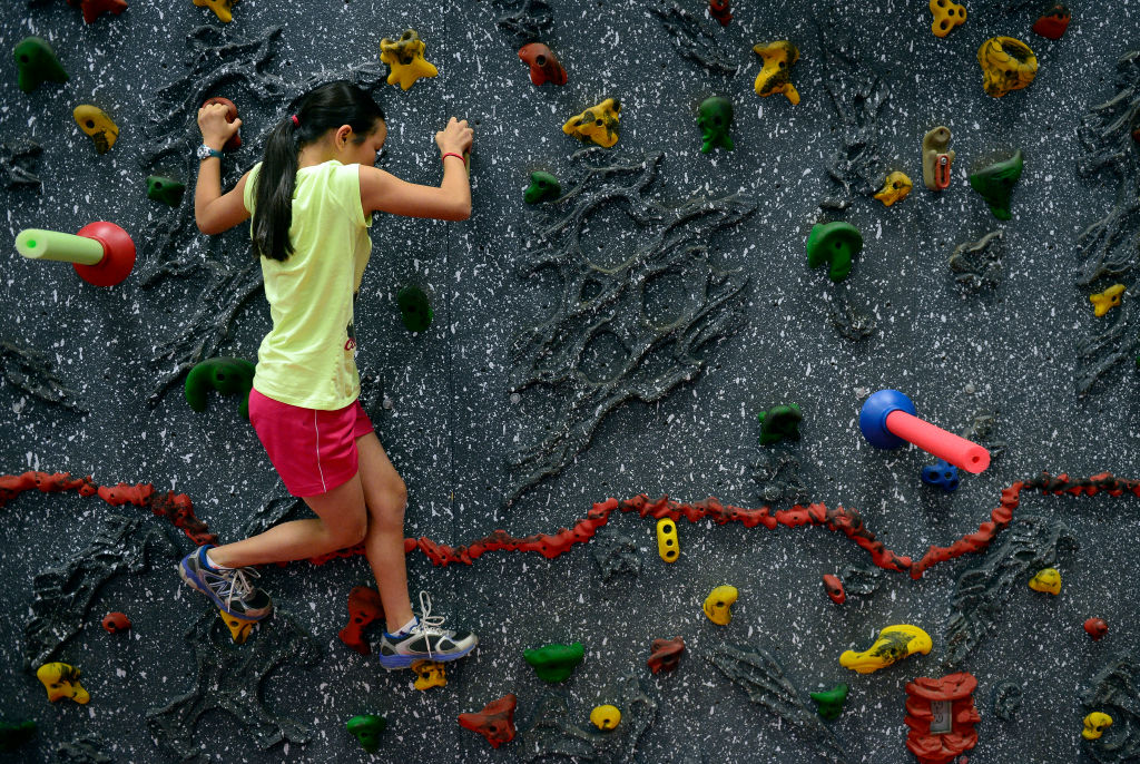 New front range climbing gym opens in Longmont